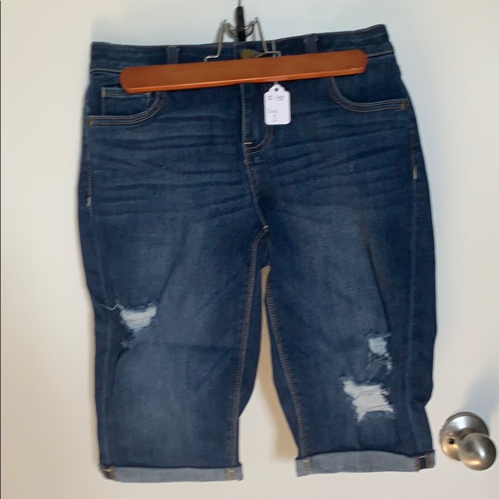 Distressed Bermuda jean shorts